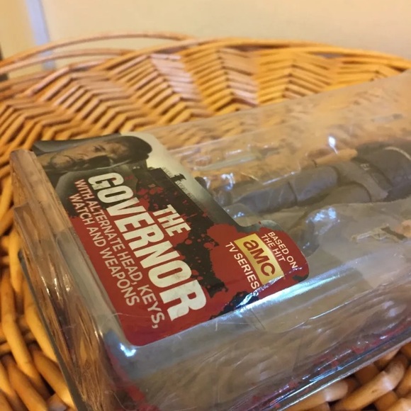 AMC The Walking Dead The Governor Series 4 - Picture 2 of 4